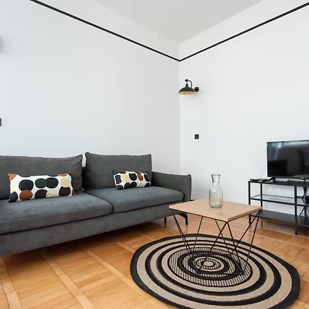 Appartement Warszawski Modern By Bookinghost Varsovie